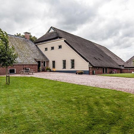 B&B Oldenbosch Holwierde ภายนอก รูปภาพ